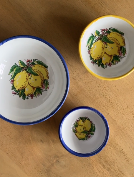 unique ceramic bowls with lemons from the Amalfi Coast